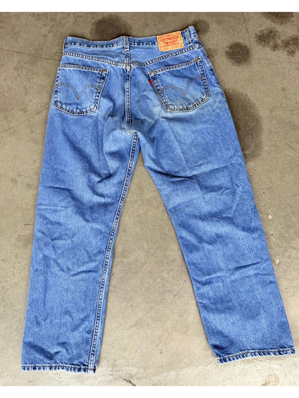 Levi's 505 Straight Jean Men's 36x29 Blue Medium Wash Regular Fit - Minor Flaw - Picture 8 of 9